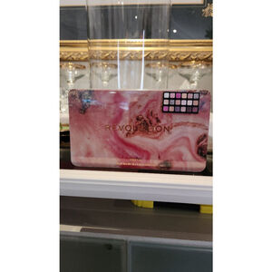 Revolution Beauty Forever Flawless Eyeshadow Palette